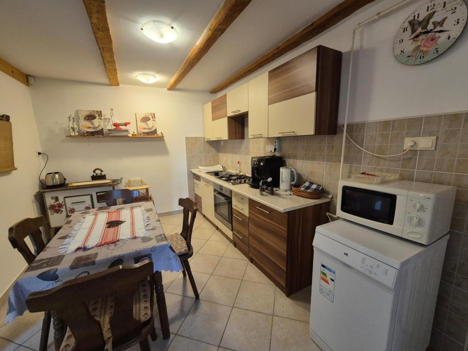 Szahara Vendégház Kerekegyháza Exterior foto